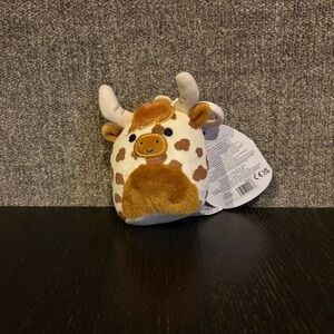 Alonzo Cow Squishmallow clip